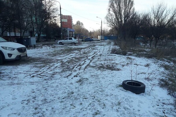 Прощайте, киоски: в Запорожье снесли очередные незаконные МАФы фото 4