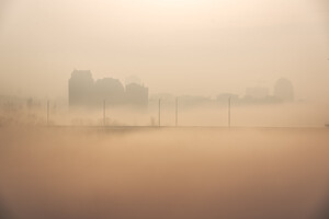 Хоть картины пиши: в Запорожье запечатлели туманное утро  фото 4