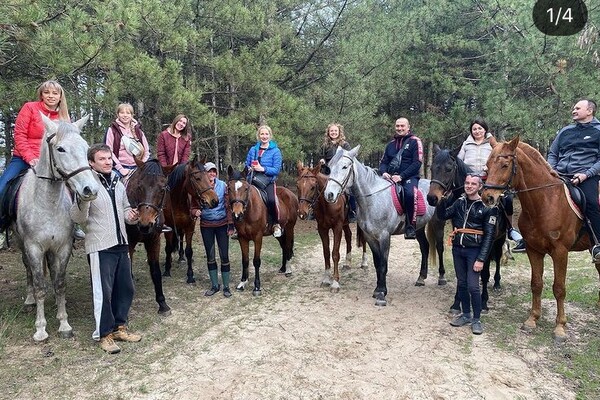Катание на лошадях в клубе Deimos: фото 7 Конный клуб &quot;DEIMOS&quot;