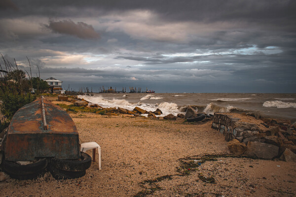 Атмосферные кадры: как выглядит штормящее море в Бердянске фото 6